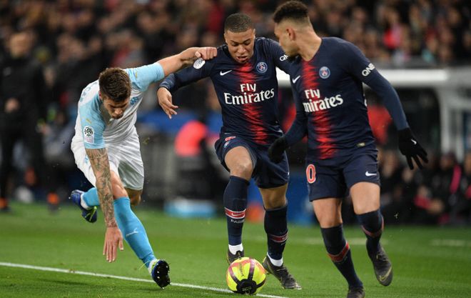 李磊：国安原本有夺得双冠的机会，配得上足协杯冠军荣誉