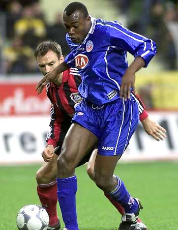 篮球CBA赛场精彩传球合集发布