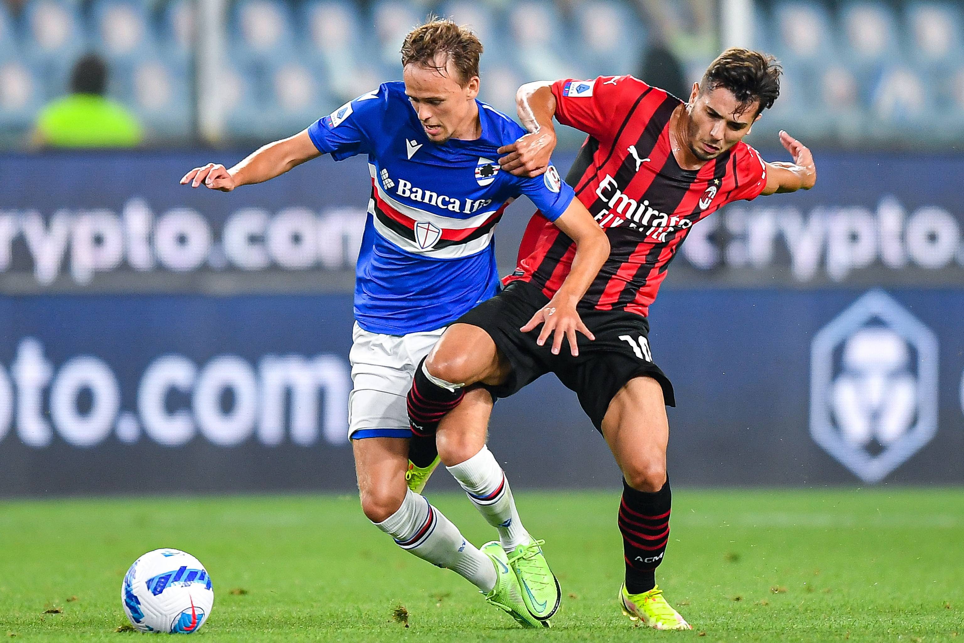 费兰-托雷斯帽子戏法领衔，巴尔吉首球惊艳：巴萨三将书写拉卡图哈尔之夜