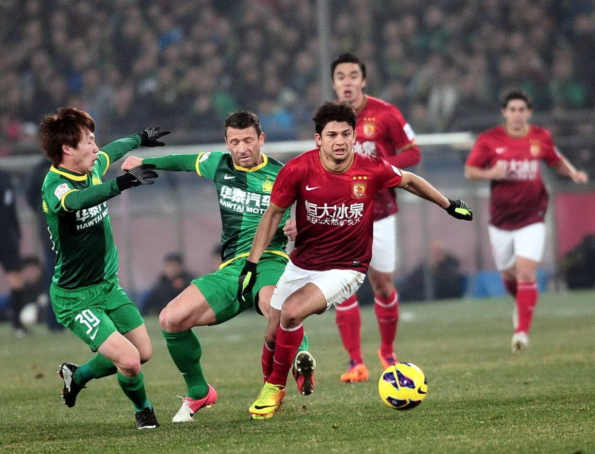 西蒙尼：朱利亚诺希望继续成长，我们也会全力帮助他