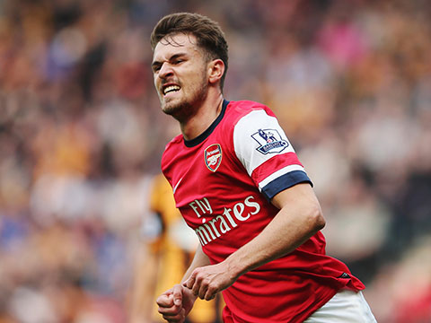 超远三分命中，全队抱头