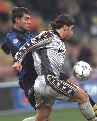 伦敦足球：帕尔特伊已经抵达法院，出席强奸指控听证会