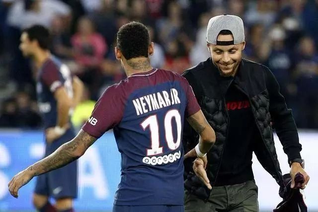 冲超福将，和晓强三年内先后帮助西海岸、英博、铜梁龙冲超